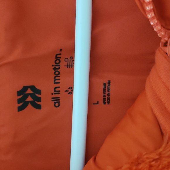 Men's heavy short puffer jacket- All in Motion, sz L - Picture 3 of 12